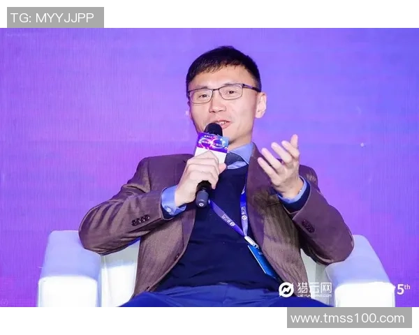 专访黄伟揭秘英雄联盟成功背后的策略与创新之路